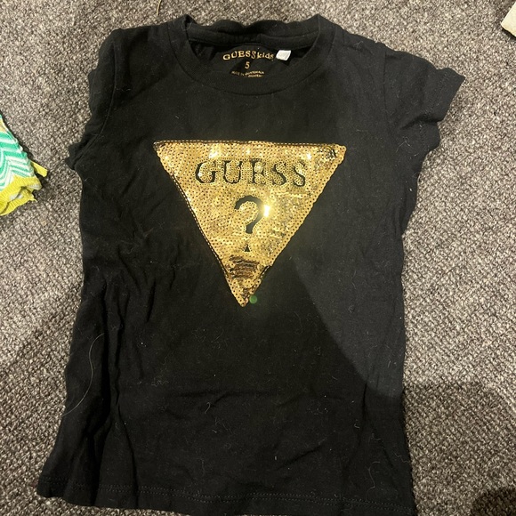 Kids guess t shirt - Picture 1 of 2